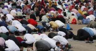 Teks Khutbah Idul Fitri 2025 Terbaru