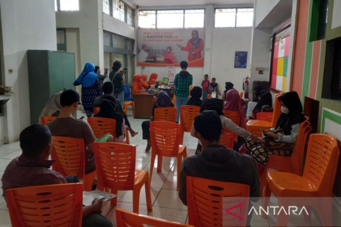 Upah juta pekerja dua tahap bantuan subsidi Bantuan Cair Bulan November 2025