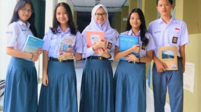 Bantuan Budak Sekolah 2025