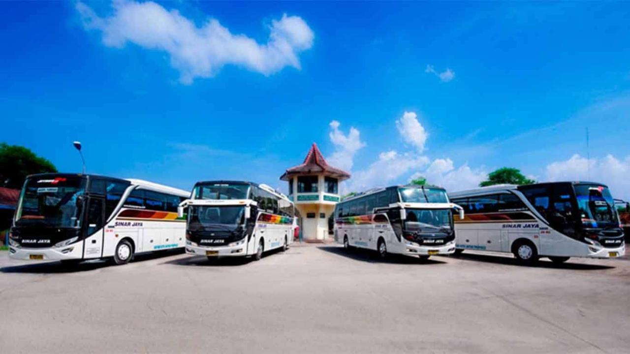 Sinar jaya brebes buss