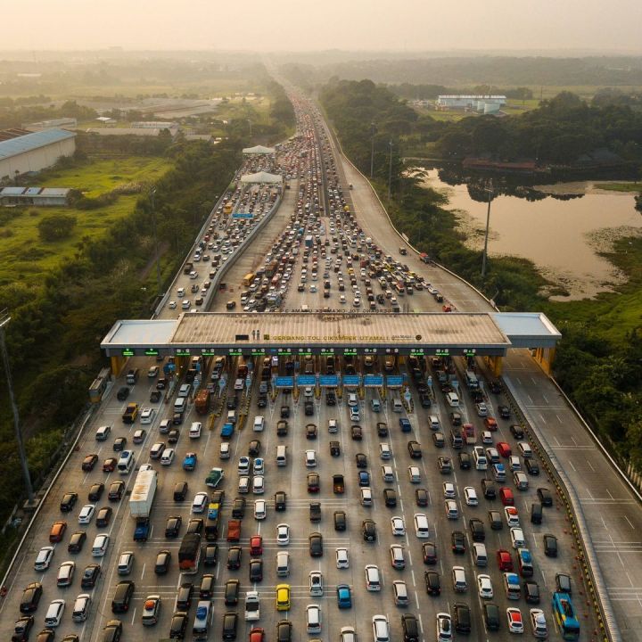 Pantau Arus Mudik 2025