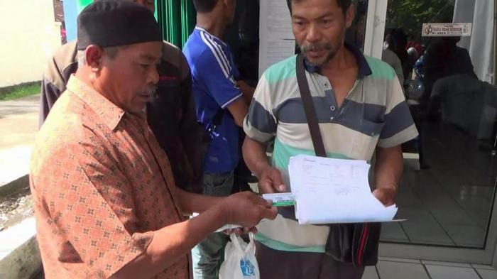 Kis mendapatkan jaminan kesehatan kartu sehat Cara Cek KIS Bantuan 2025 Lewat Hp