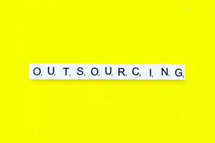 Apakah Karyawan Outsourcing Dapat THR Maret 2025
