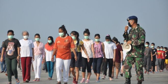 Arabia migrant saudi umani saudita workers protest indonesian epa wikileaks consiglio boia activists irham mast embassy arabian beheading barano inghilterra
