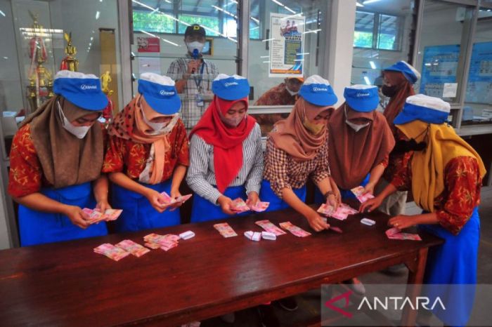 Aturan Pemberian THR Maret 2025 Pada Karyawan