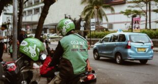 Apakah Mitra Gojek Dapat THR Maret 2025