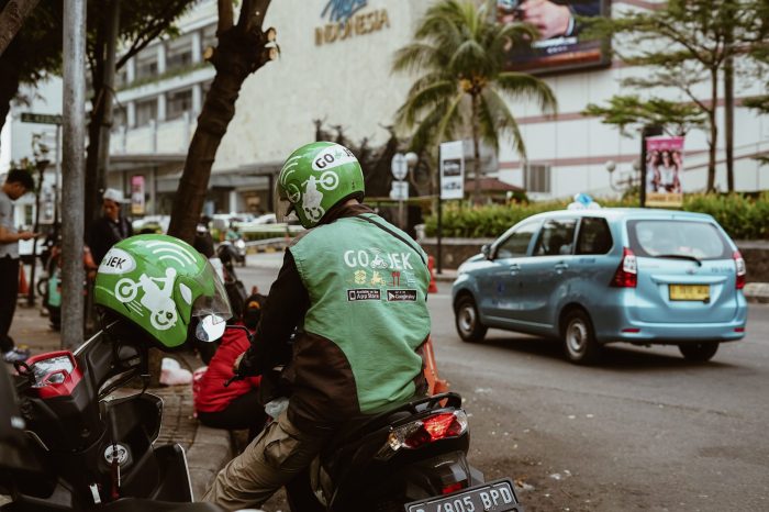 Apakah Mitra Gojek Dapat THR Maret 2025