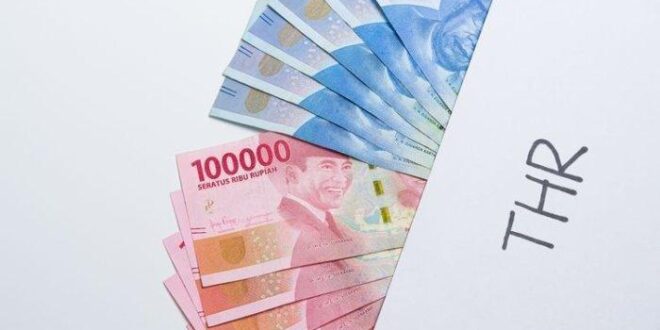 Undang Undang Pemberian THR Maret 2025
