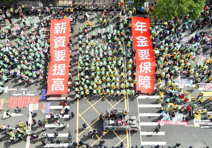 Migrant fishing james finding voice workers their dirty secret industry taiwan morris fishers demonstrates presidential rights human office building front Migrant fishing james finding voice workers their dirty secret industry taiwan morris fishers demonstrates presidential rights human office building front
