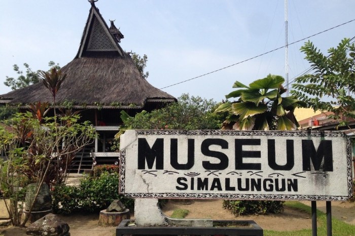 Simalungun mengenal sejarah jauh benda lebih Simalungun mengenal sejarah jauh benda lebih