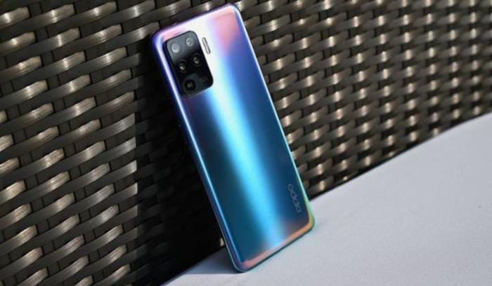Oppo Reno Terbaru 2025