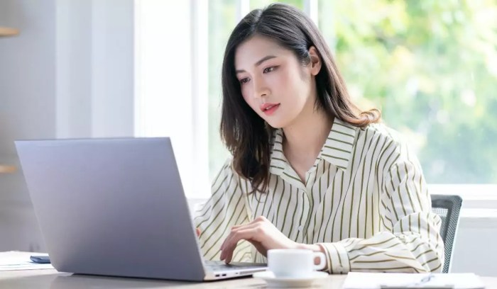 Contoh Dialog Komplain Pelanggan Dan Cara Mengatasinya