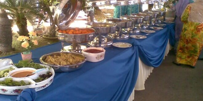 Contoh Gubukan Catering