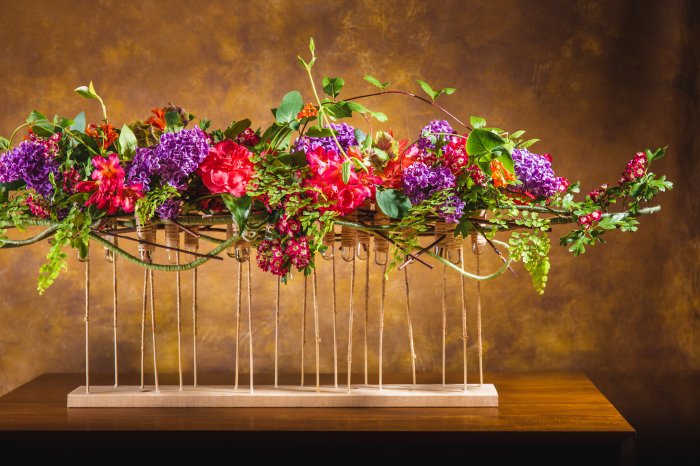 Arrangement flower fan floral arrangements design shaped shape flowers designs western balance line traditional class board gladiolus megan types beauty Arrangement flower fan floral arrangements design shaped shape flowers designs western balance line traditional class board gladiolus megan types beauty