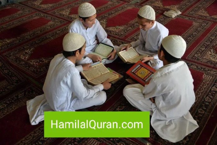 Hukum Merayakan Hari Valentine Menurut Islam 2025