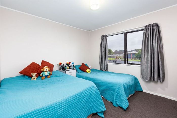 2 4 Chaplin St Mangere East New Zealand Auckland 2025