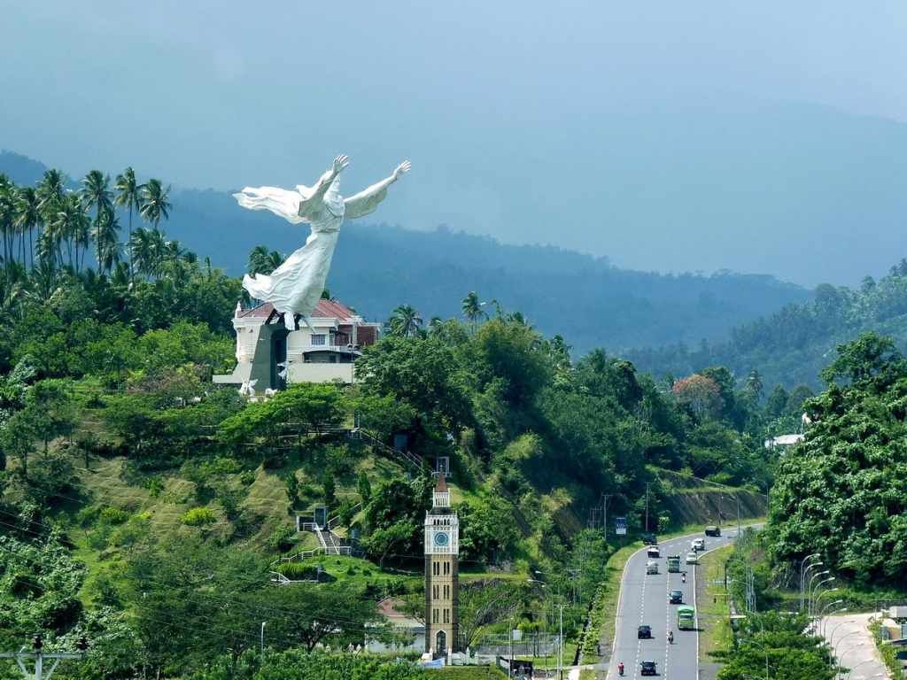Manado waterfront utama buku toko berkelas dunia artinya orang Manado waterfront utama buku toko berkelas dunia artinya orang