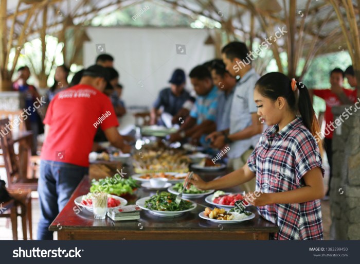 Contoh Percakapan Di Restoran Bahasa Indonesia