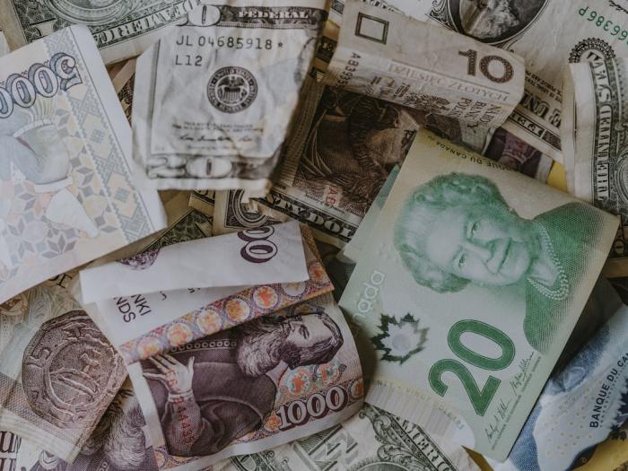 Pasar Forex Senin Buka Jam Berapa 2025